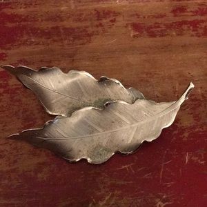 Vintage Silver Tone Double Leaf Motif Brooch Pin